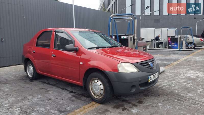 Седан Dacia Logan 2008 в Киеве