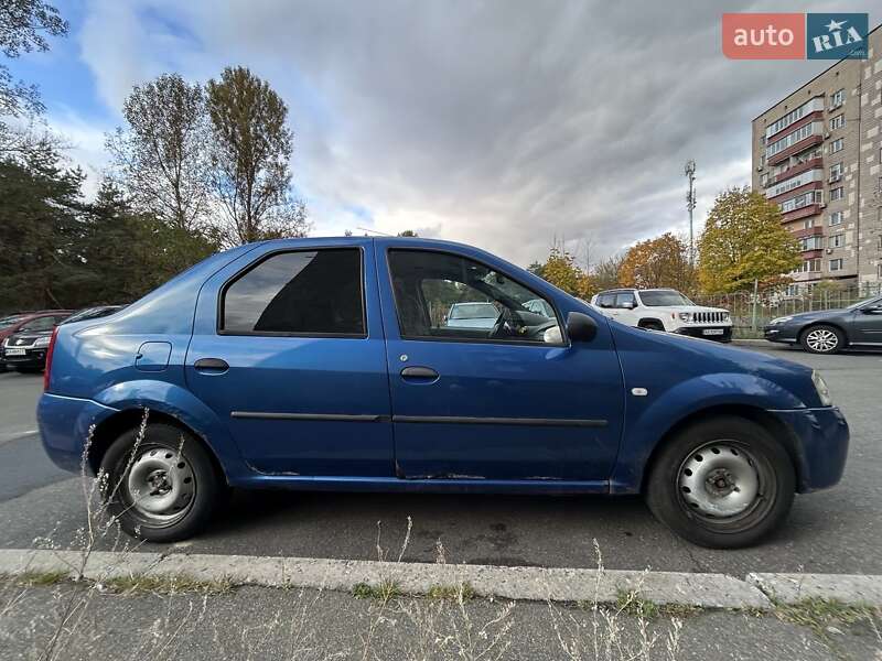 Седан Dacia Logan 2005 в Киеве фото 4 Седан Dacia Logan 2005 в Киеве