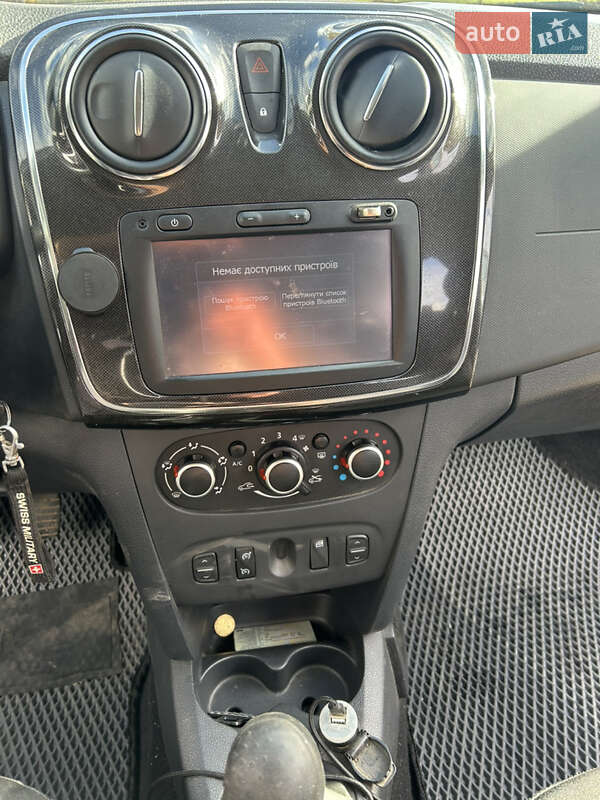 Седан Dacia Logan 2018 в Брошневе-Осаде