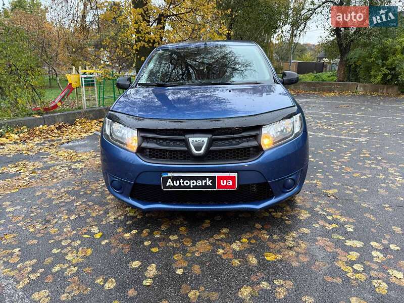 Седан Dacia Logan 2013 в Киеве фото 2 Седан Dacia Logan 2013 в Киеве