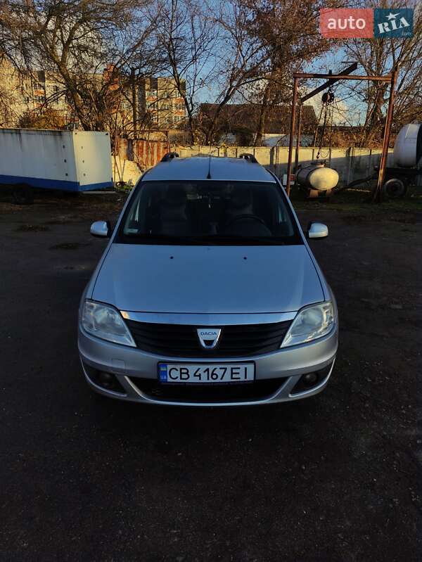 Седан Dacia Logan 2009 в Прилуках фото Седан Dacia Logan 2009 в Прилуках