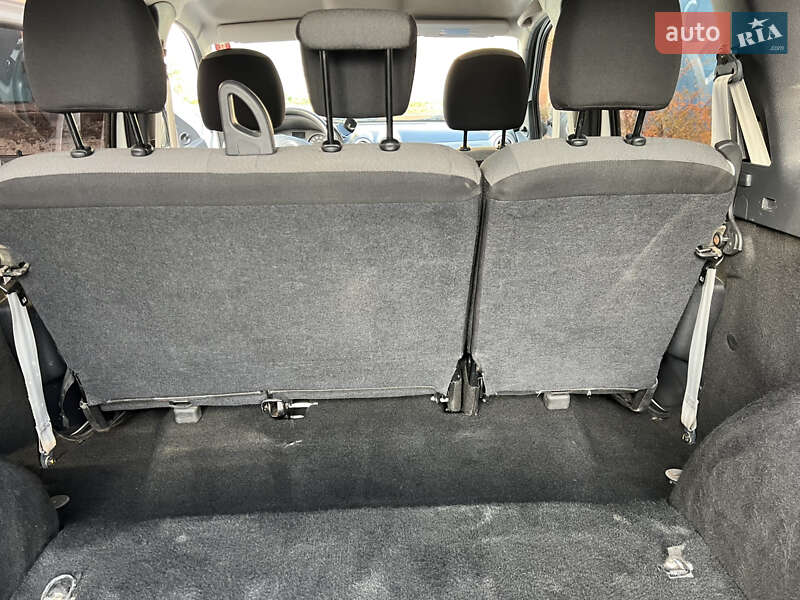 Седан Dacia Logan 2012 в Рівному фото 8 Седан Dacia Logan 2012 в Рівному