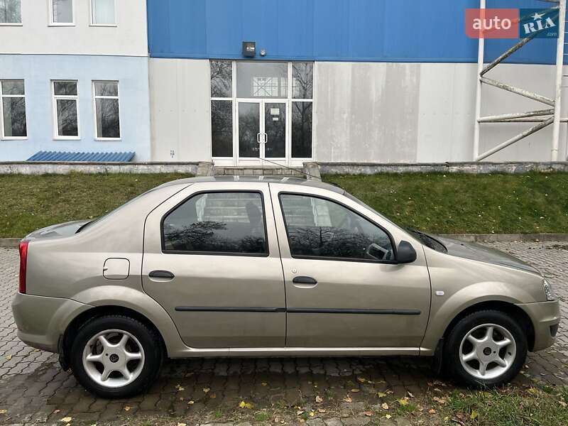 Седан Dacia Logan 2008 в Сумах