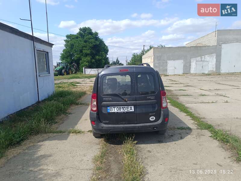 Седан Dacia Logan 2008 в Одесі