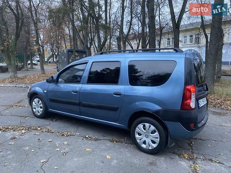 Седан Dacia Logan 2008 в Сумах