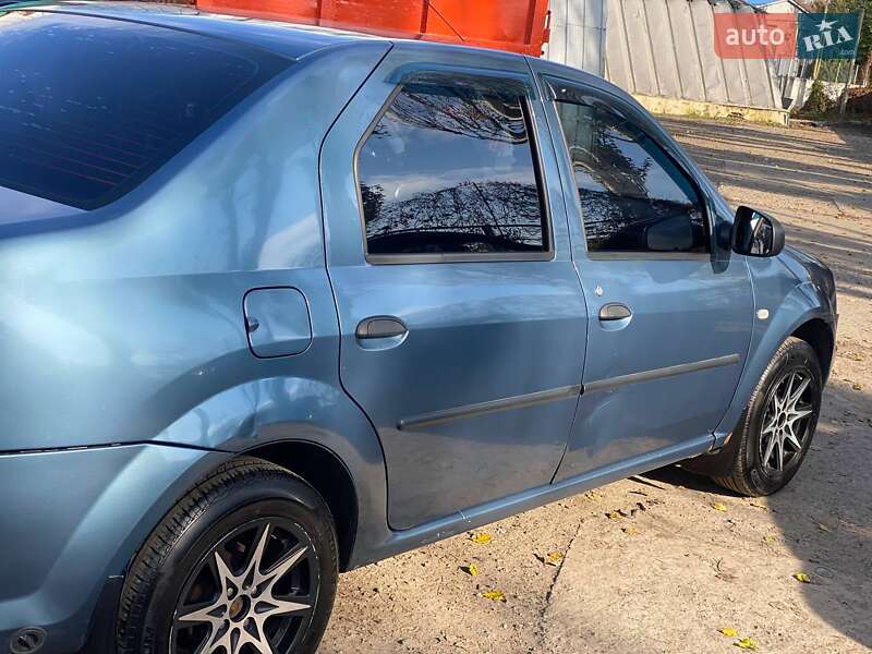 Седан Dacia Logan 2008 в Харькове