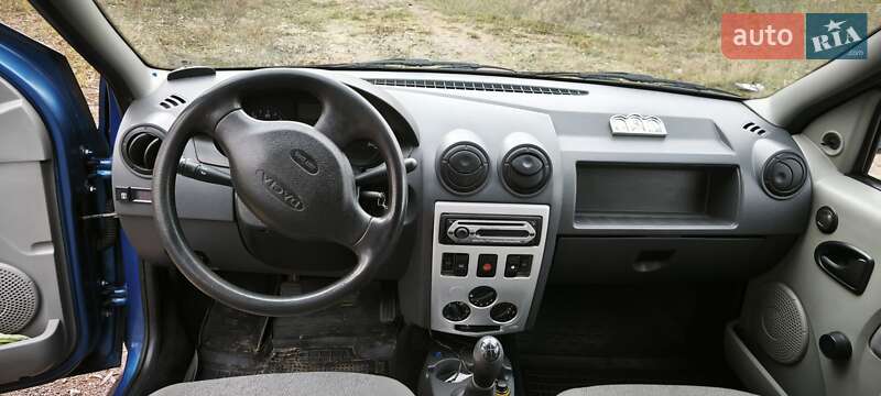 Седан Dacia Logan 2006 в Києві фото 16 Седан Dacia Logan 2006 в Києві