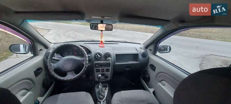 Седан Dacia Logan 2007 в Новомосковську