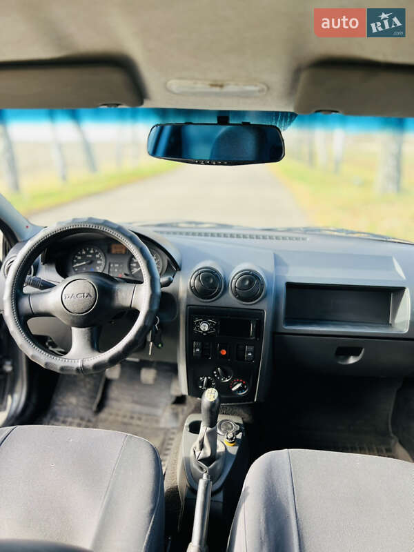 Седан Dacia Logan 2007 в Переяславі