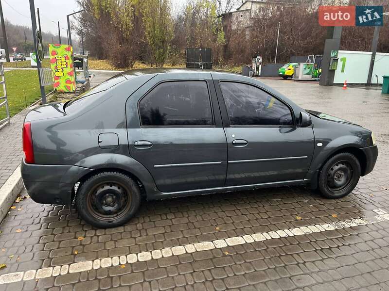 Седан Dacia Logan 2007 в Харькове фото 4 Седан Dacia Logan 2007 в Харькове