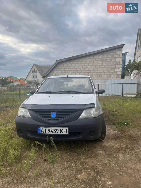 Седан Dacia Logan 2008 в Києві