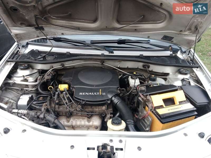 Седан Dacia Logan 2008 в Киеве