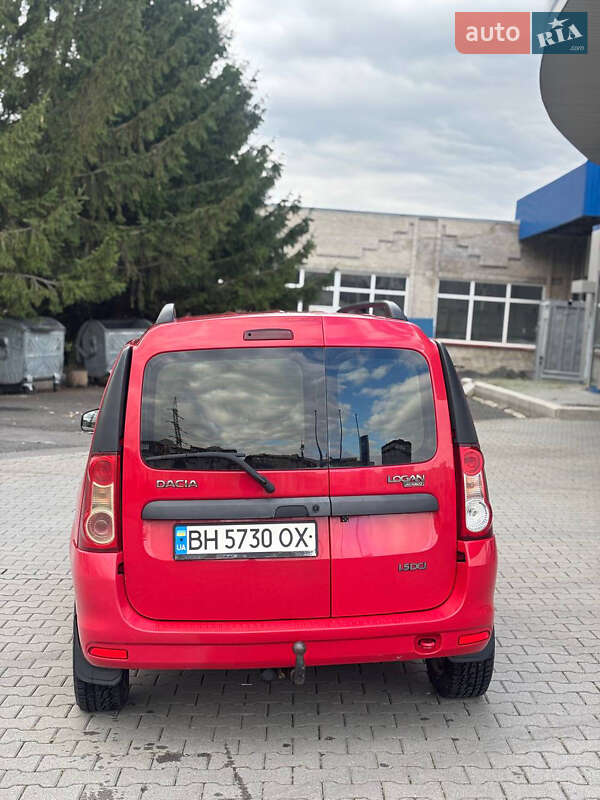 Седан Dacia Logan 2009 в Хмельницькому