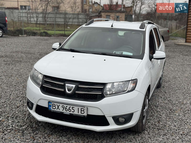 Седан Dacia Logan 2015 в Хмельницком фото 3 Седан Dacia Logan 2015 в Хмельницком