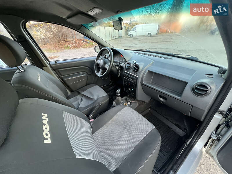 Седан Dacia Logan 2007 в Белой Церкви