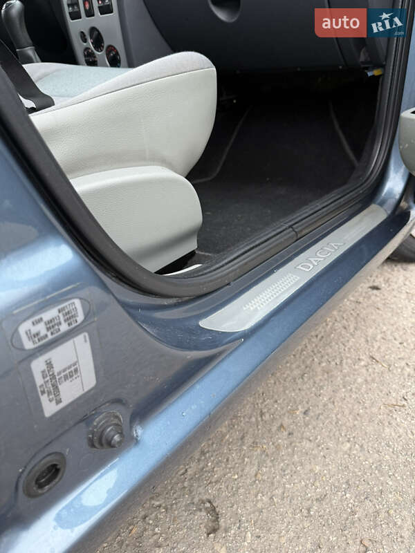 Седан Dacia Logan 2007 в Самборі фото 22 Седан Dacia Logan 2007 в Самборі