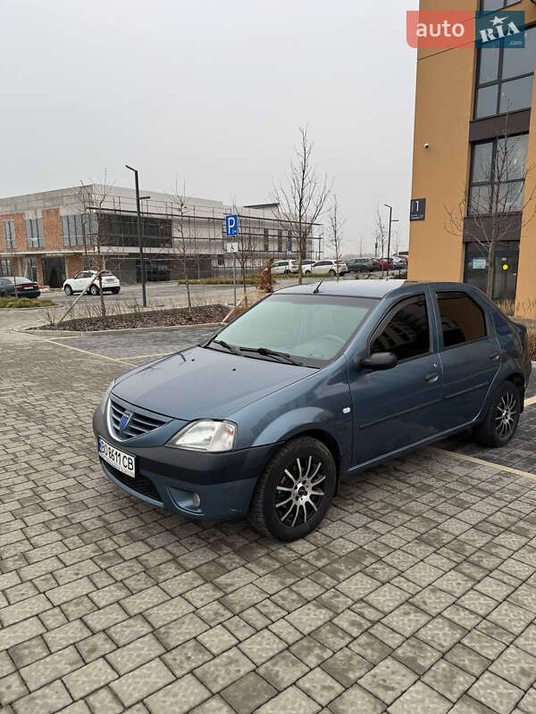 Седан Dacia Logan 2009 в Тернополе