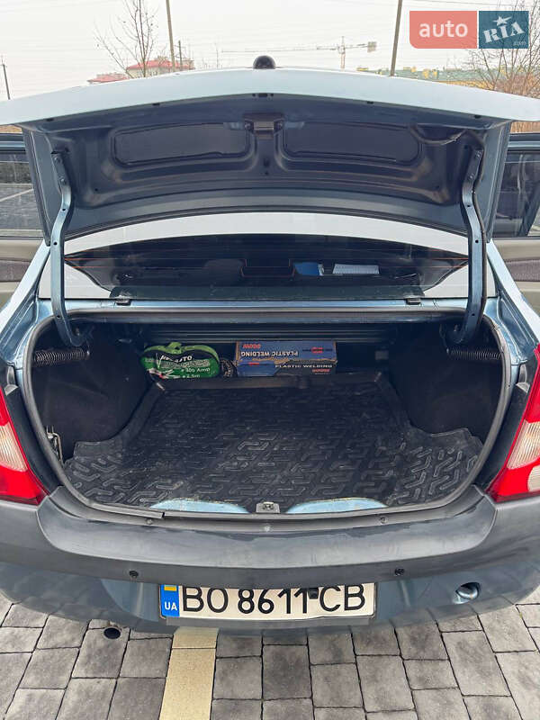 Седан Dacia Logan 2009 в Тернополе