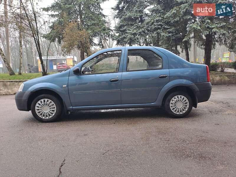 Седан Dacia Logan 2008 в Кропивницькому