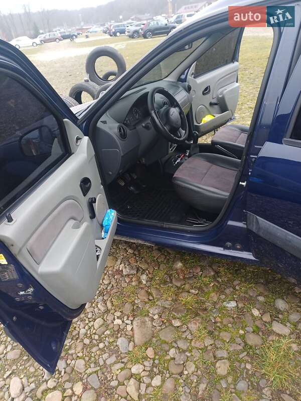Седан Dacia Logan 2011 в Тернополе фото 13 Седан Dacia Logan 2011 в Тернополе
