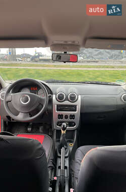 Седан Dacia Logan 2009 в Луцке фото 12 Седан Dacia Logan 2009 в Луцке