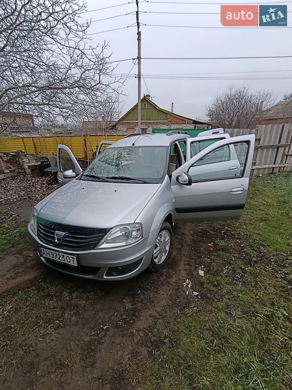 2011 Dacia Logan - мініатюра 26