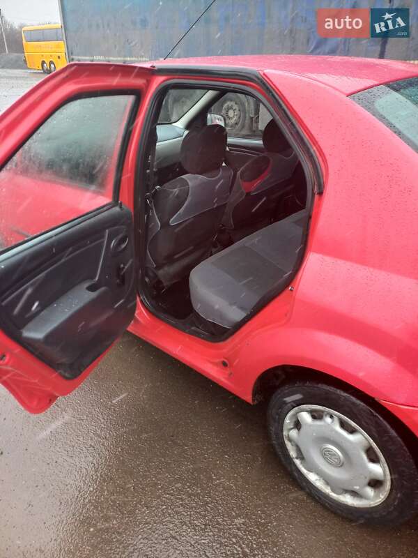 Седан Dacia Logan 2009 в Дрогобичі