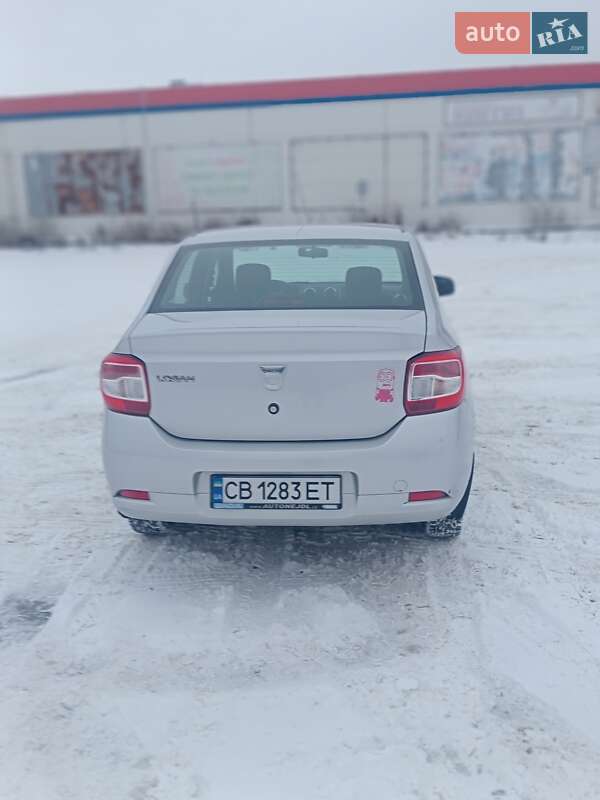 Седан Dacia Logan 2013 в Чернигове
