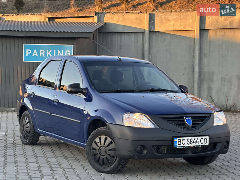 Седан Dacia Logan 2008 в Дрогобыче