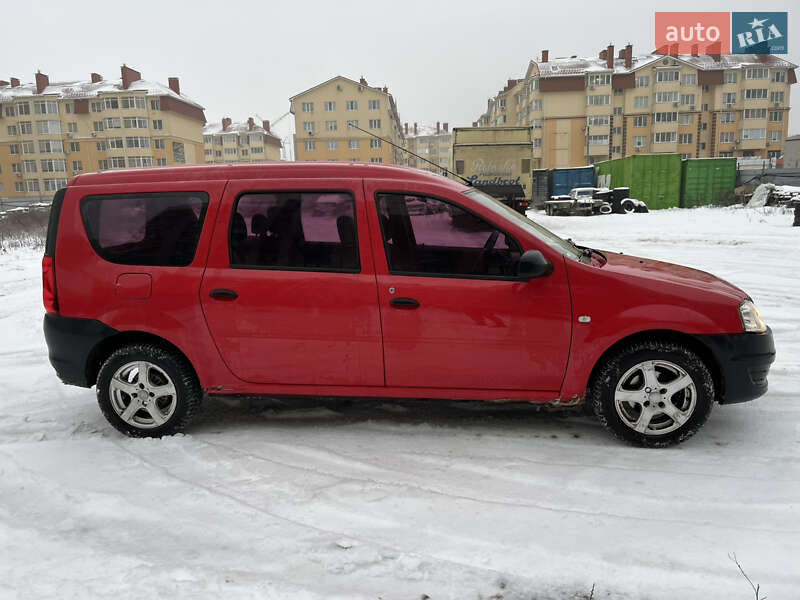 Седан Dacia Logan 2009 в Софиевской Борщаговке