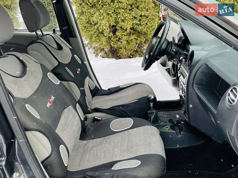 Седан Dacia Logan 2007 в Ивано-Франковске