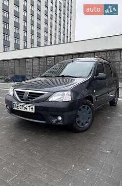 Седан Dacia Logan 2008 в Днепре