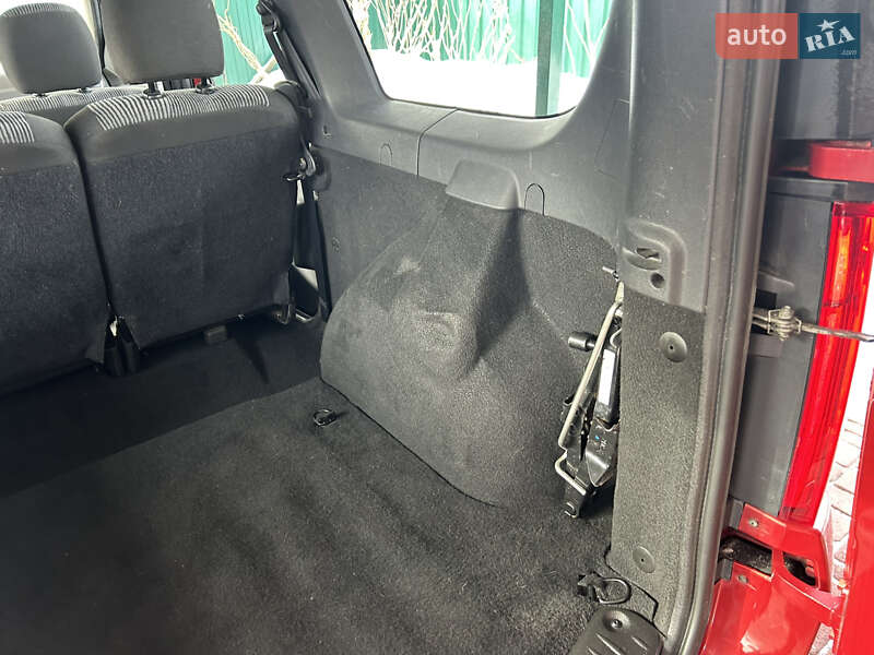 Седан Dacia Logan 2011 в Белой Церкви