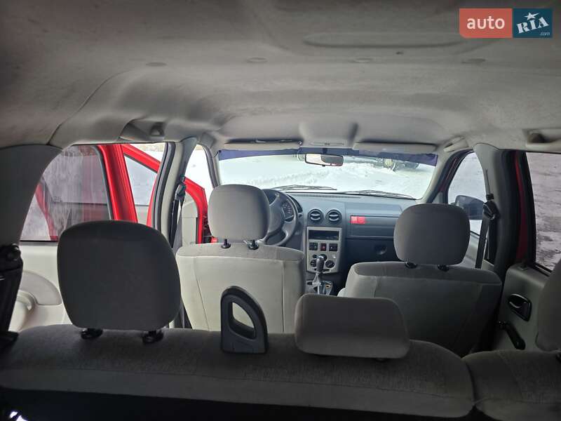 Седан Dacia Logan 2009 в Киеве фото 6 Седан Dacia Logan 2009 в Киеве
