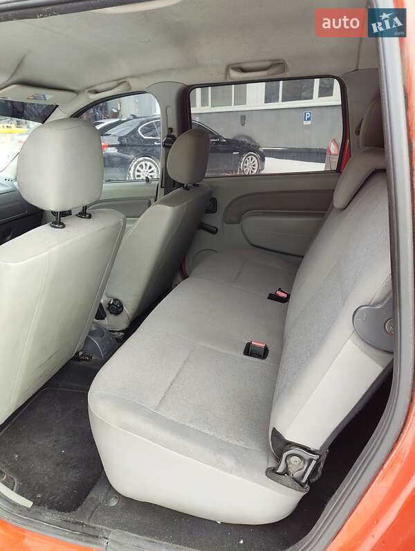 Седан Dacia Logan 2009 в Киеве фото 7 Седан Dacia Logan 2009 в Киеве