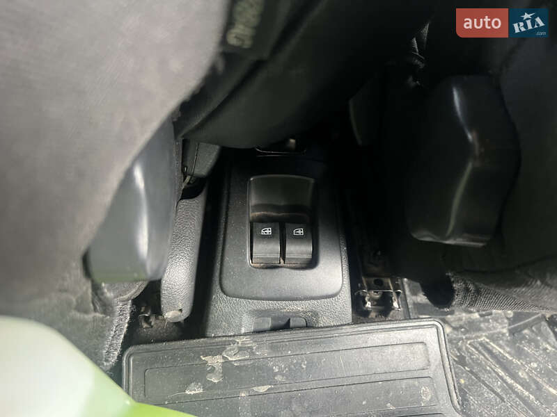 Седан Dacia Logan 2016 в Бучі фото 7 Седан Dacia Logan 2016 в Бучі