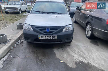 Седан Dacia Logan 2006 в Киеве
