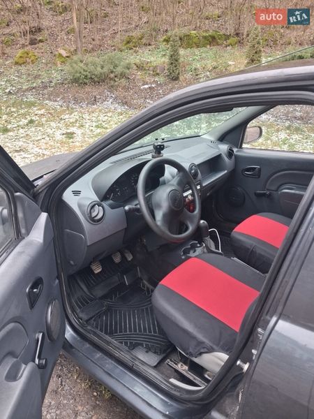 Седан Dacia Logan 2007 в Мурованих Курилівцях