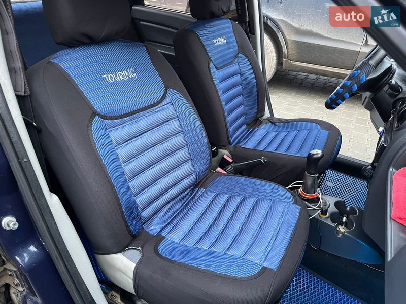 Седан Dacia Logan 2007 в Львові