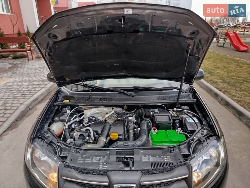 Седан Dacia Logan 2015 в Вінниці