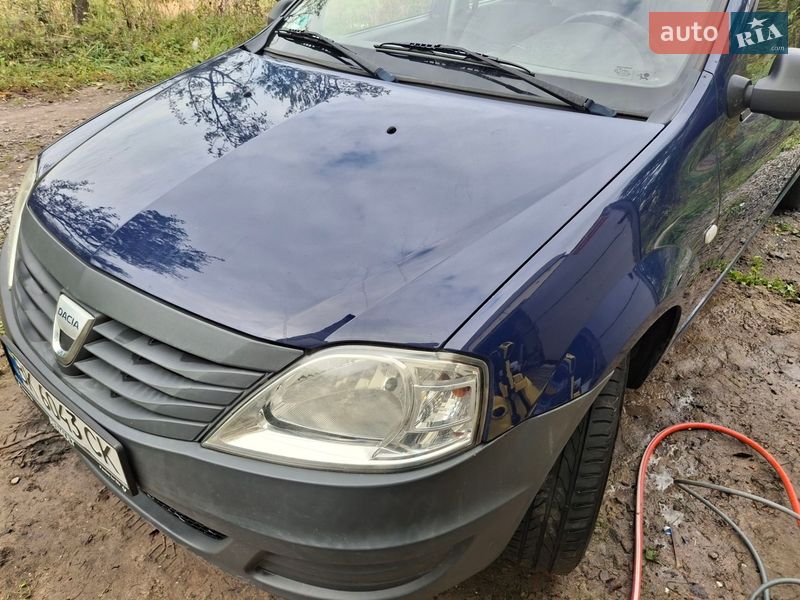 Седан Dacia Logan 2009 в Ровно