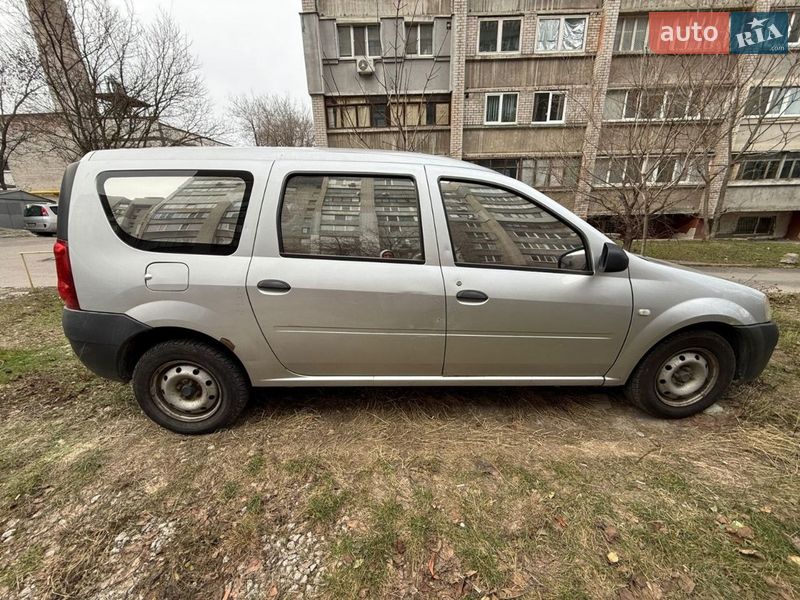 Седан Dacia Logan 2008 в Дніпрі