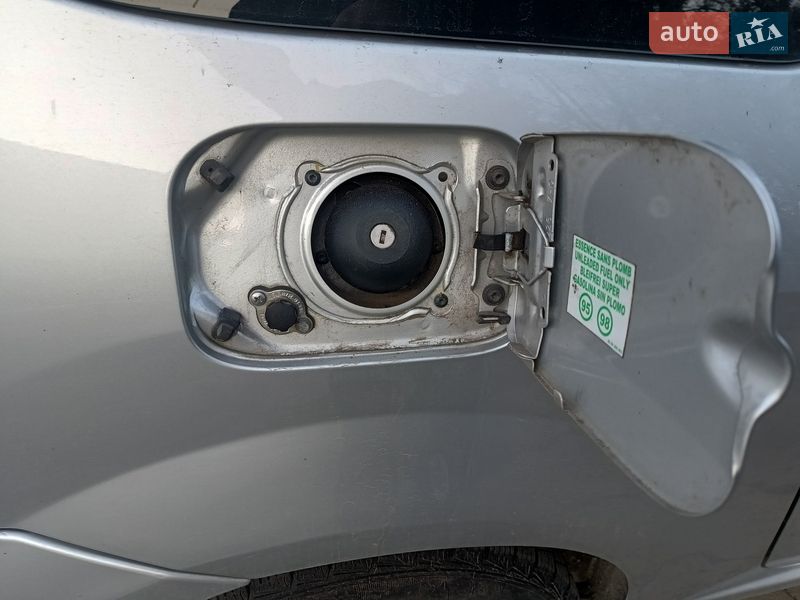 Седан Dacia Logan 2010 в Стебльові фото 16 Седан Dacia Logan 2010 в Стебльові