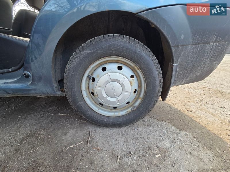 Седан Dacia Logan 2008 в Дніпрі фото 18 Седан Dacia Logan 2008 в Дніпрі