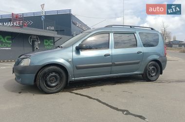 Седан Dacia Logan 2008 в Чернигове