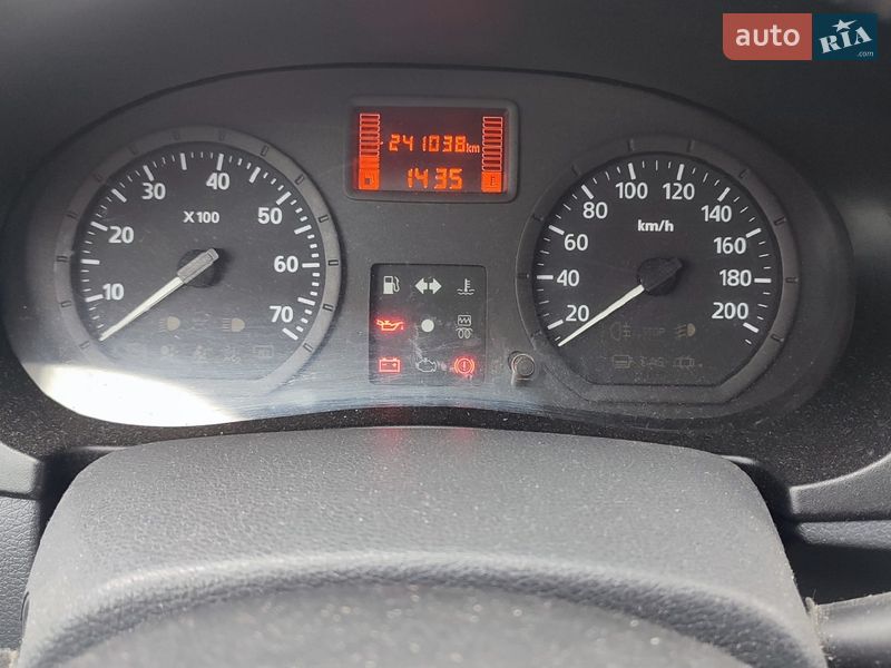 Седан Dacia Logan 2010 в Каменец-Подольском