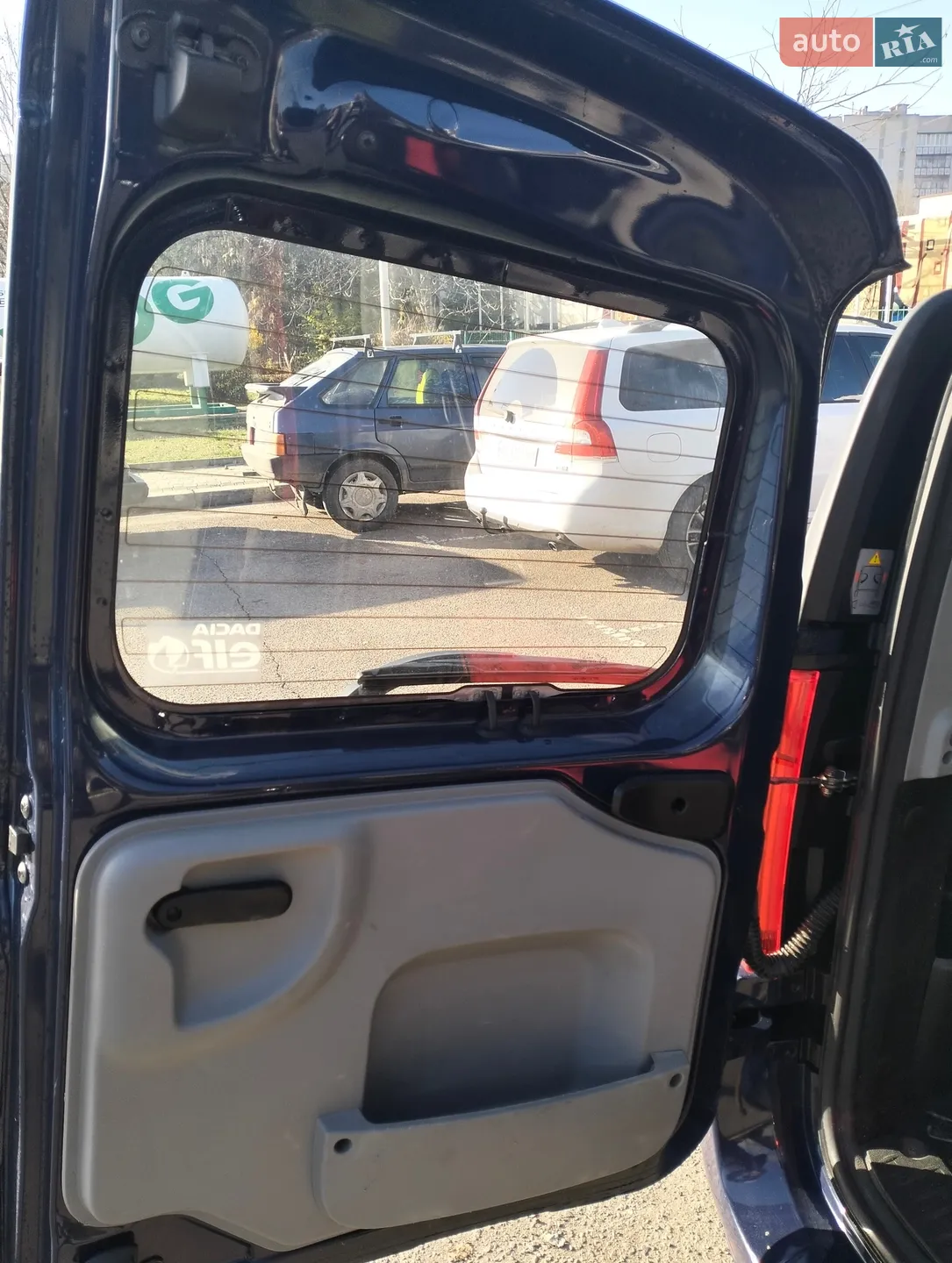 2010 Dacia Logan - мініатюра 13