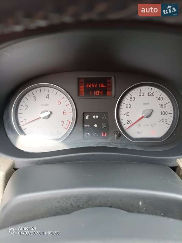 Седан Dacia Logan 2009 в Житомире фото 3 Седан Dacia Logan 2009 в Житомире