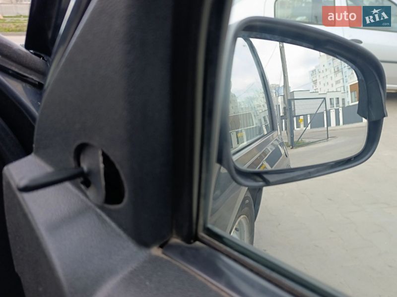 Седан Dacia Logan 2008 в Буче