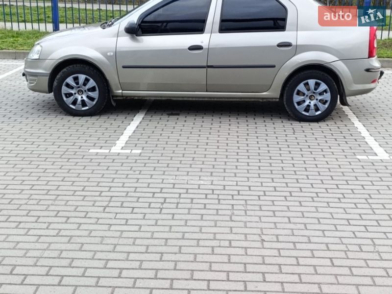 Седан Dacia Logan 2008 в Старокостянтинові